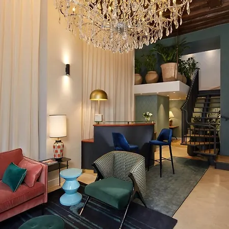 3H Paris Marais Hotel-2